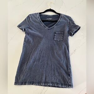 Universal thread extra small T-shirt